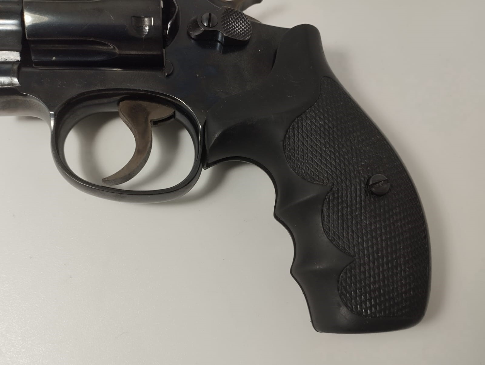 REVOLVER S&W MOD.13 CAL.357 MAGNUM CANNA SPINATA