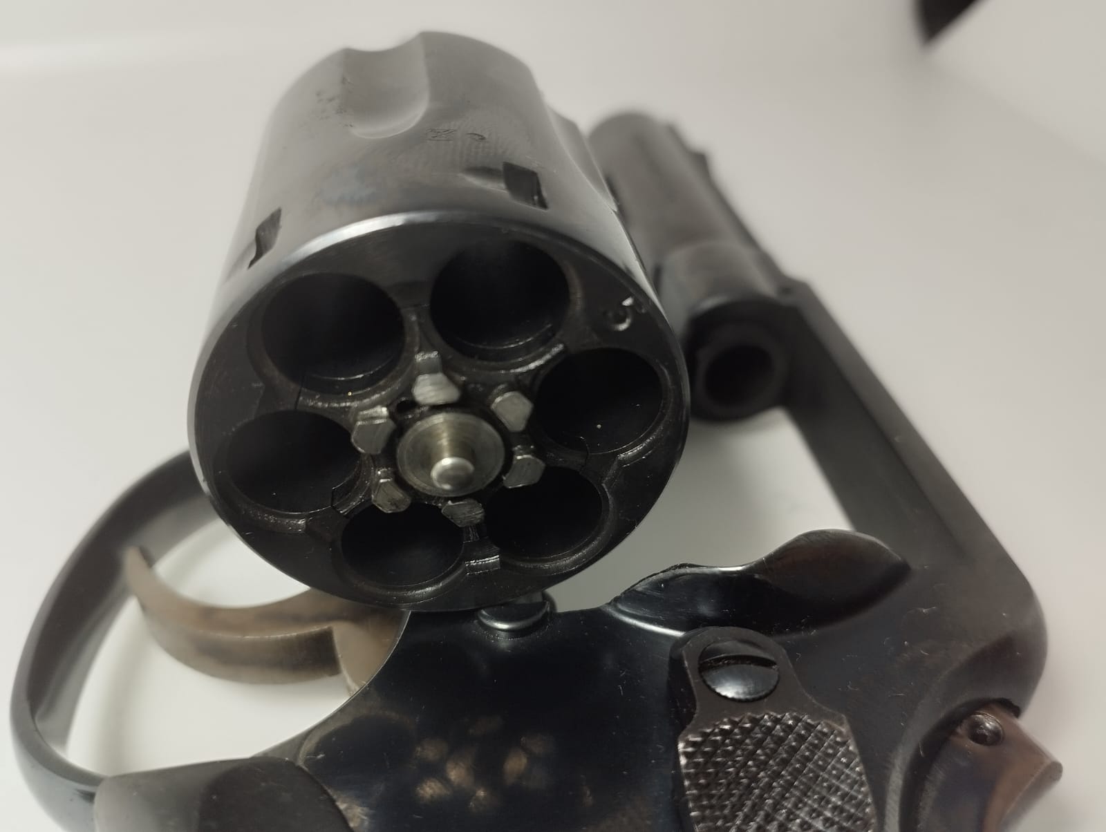 REVOLVER S&W MOD.13 CAL.357 MAGNUM CANNA SPINATA
