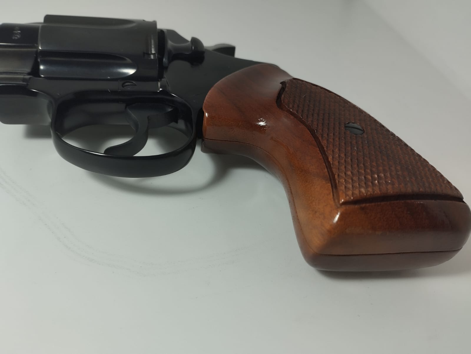 REVOLVER COLT MOD. COBRA CAL.38 SPECIAL