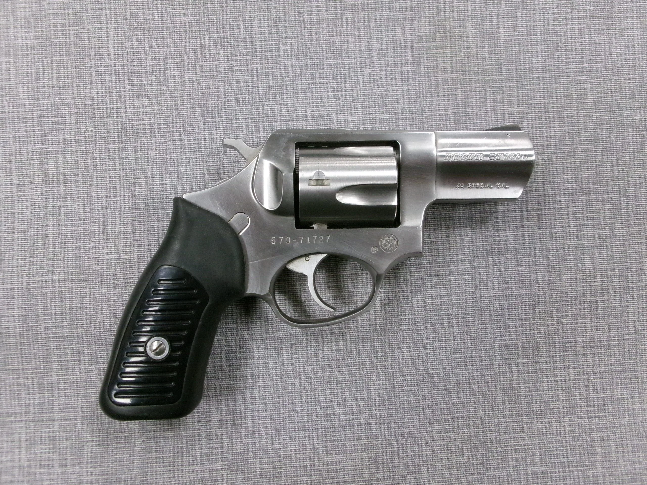 RUGER SP101 CAL. 38 SPECIAL USATA