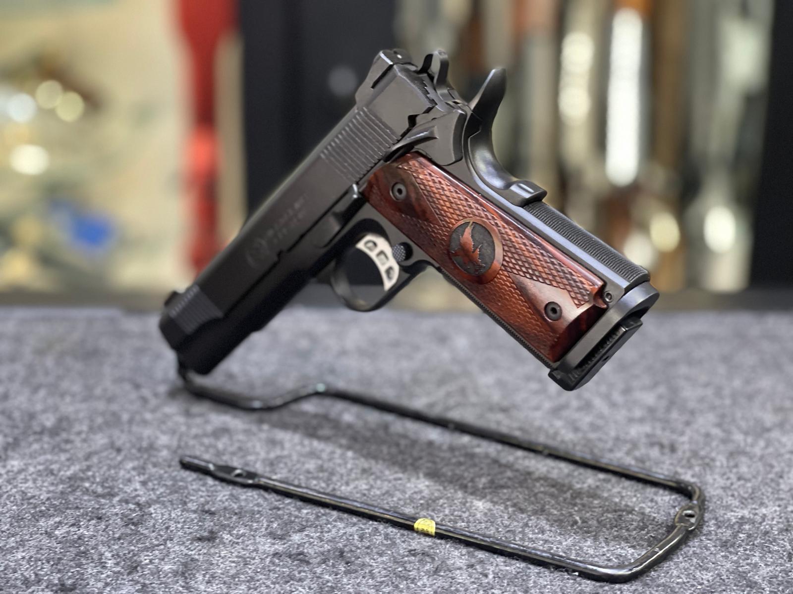 NightHawk Custom Talon
