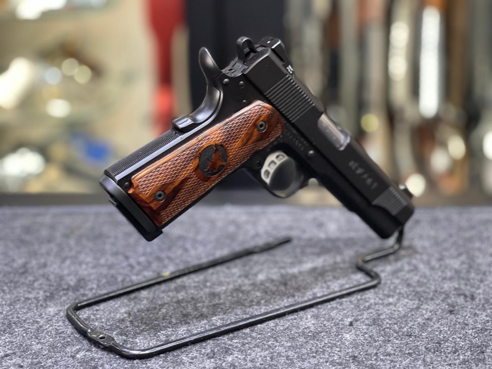 NightHawk Custom Talon