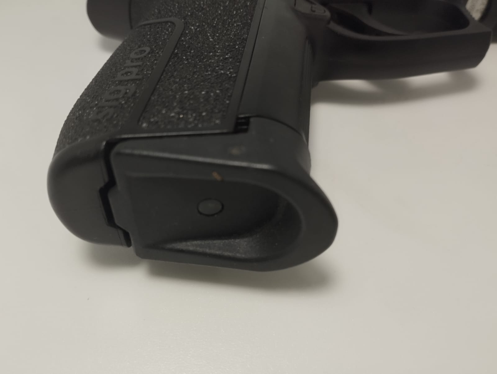 PISTOLA S.A. SIG SAUER MOD.SP2022 CAL.9X21+2C.