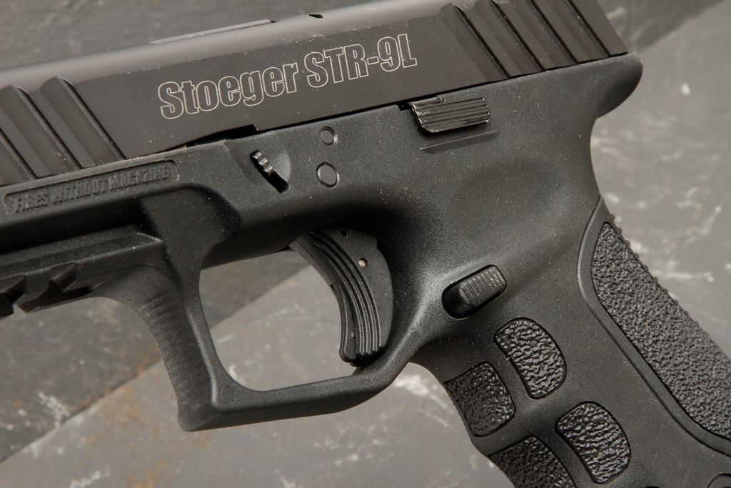 Pistola STOEGER STR9 cal 9X21 2 CARICATORI