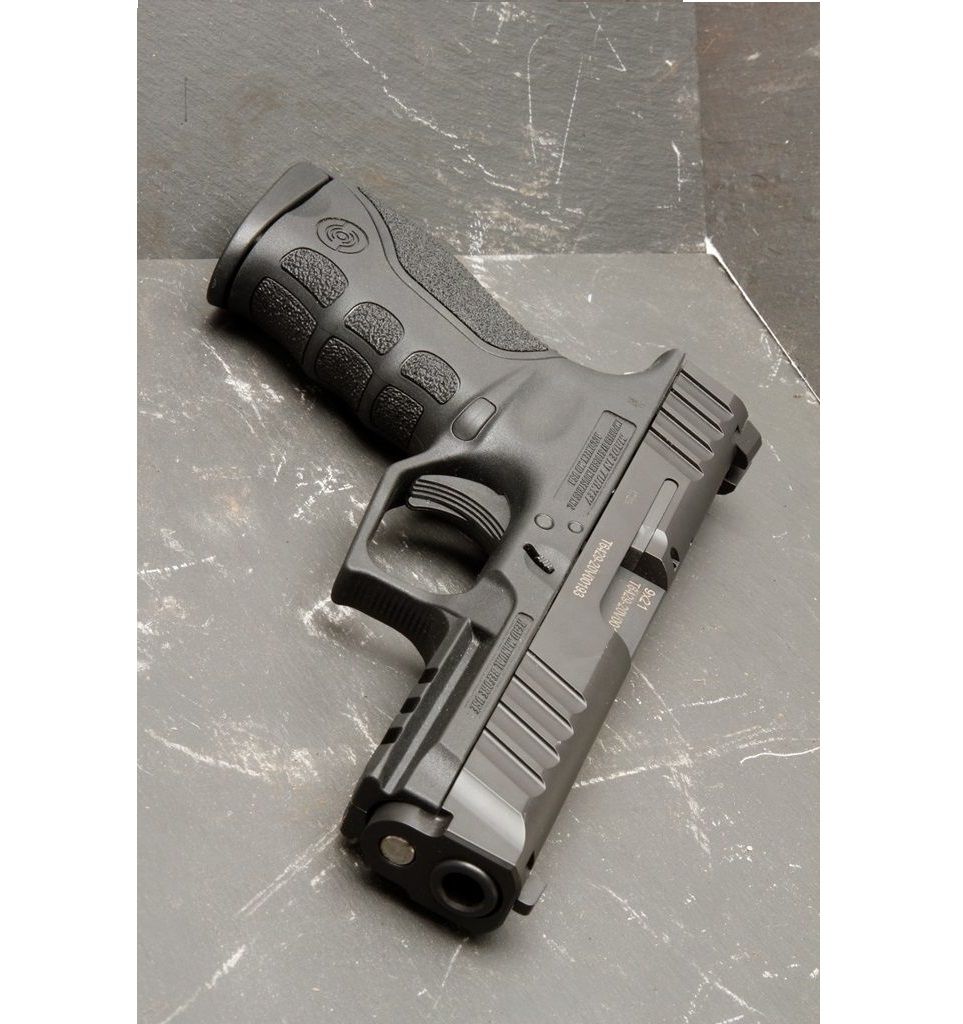 Pistola STOEGER STR9 cal 9X21 2 CARICATORI