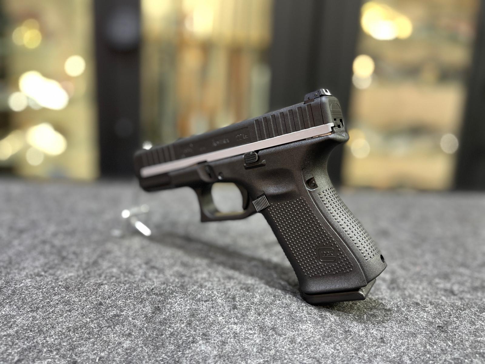 GLOCK 44 SILVER LINE SPECIAL EDITION