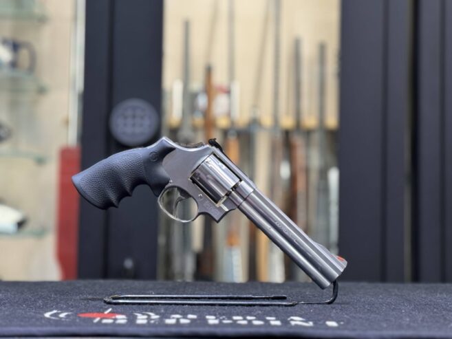 Revolver S&W Smith & Wesson 686
