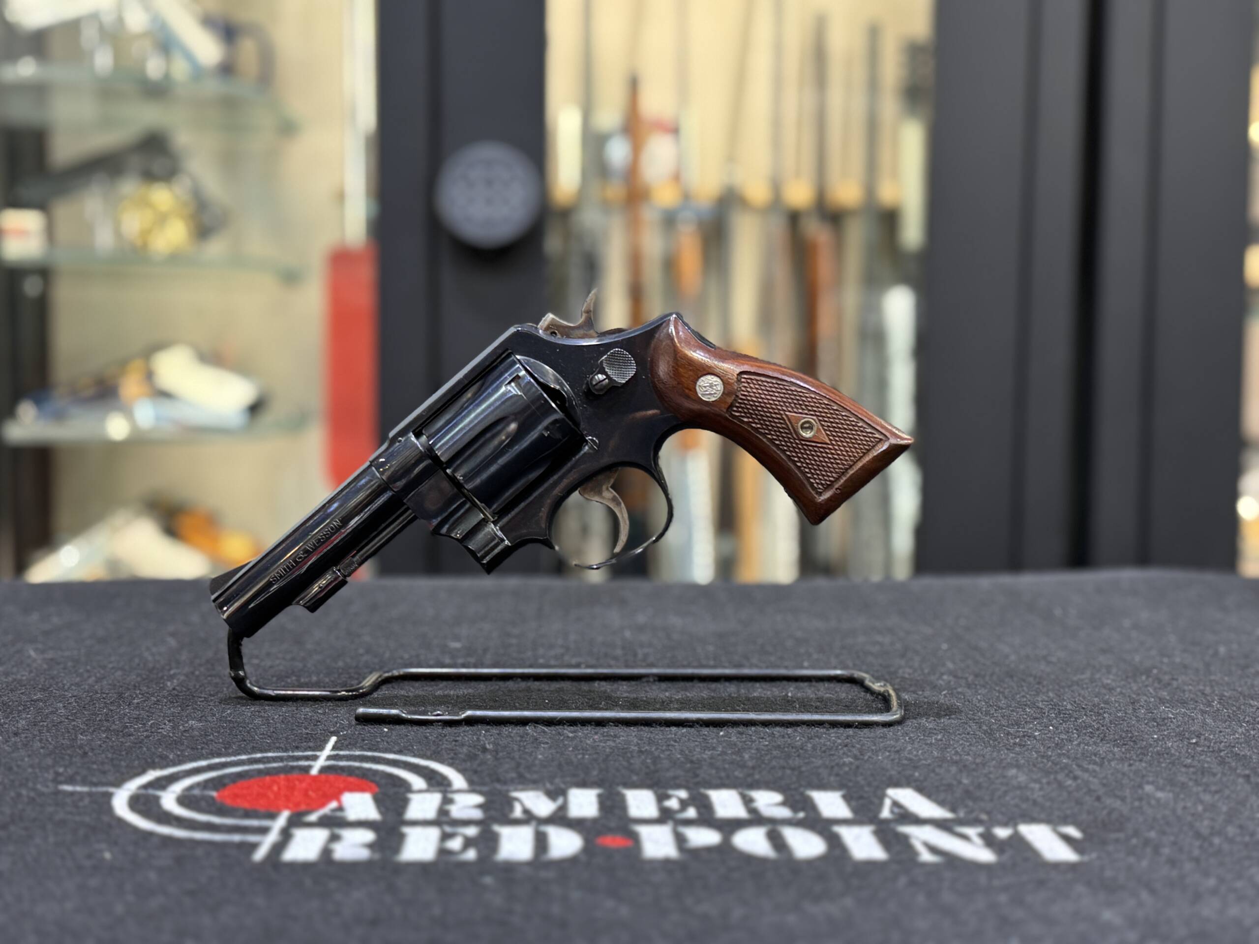 Revolver S&W SMITH & WESSON 56