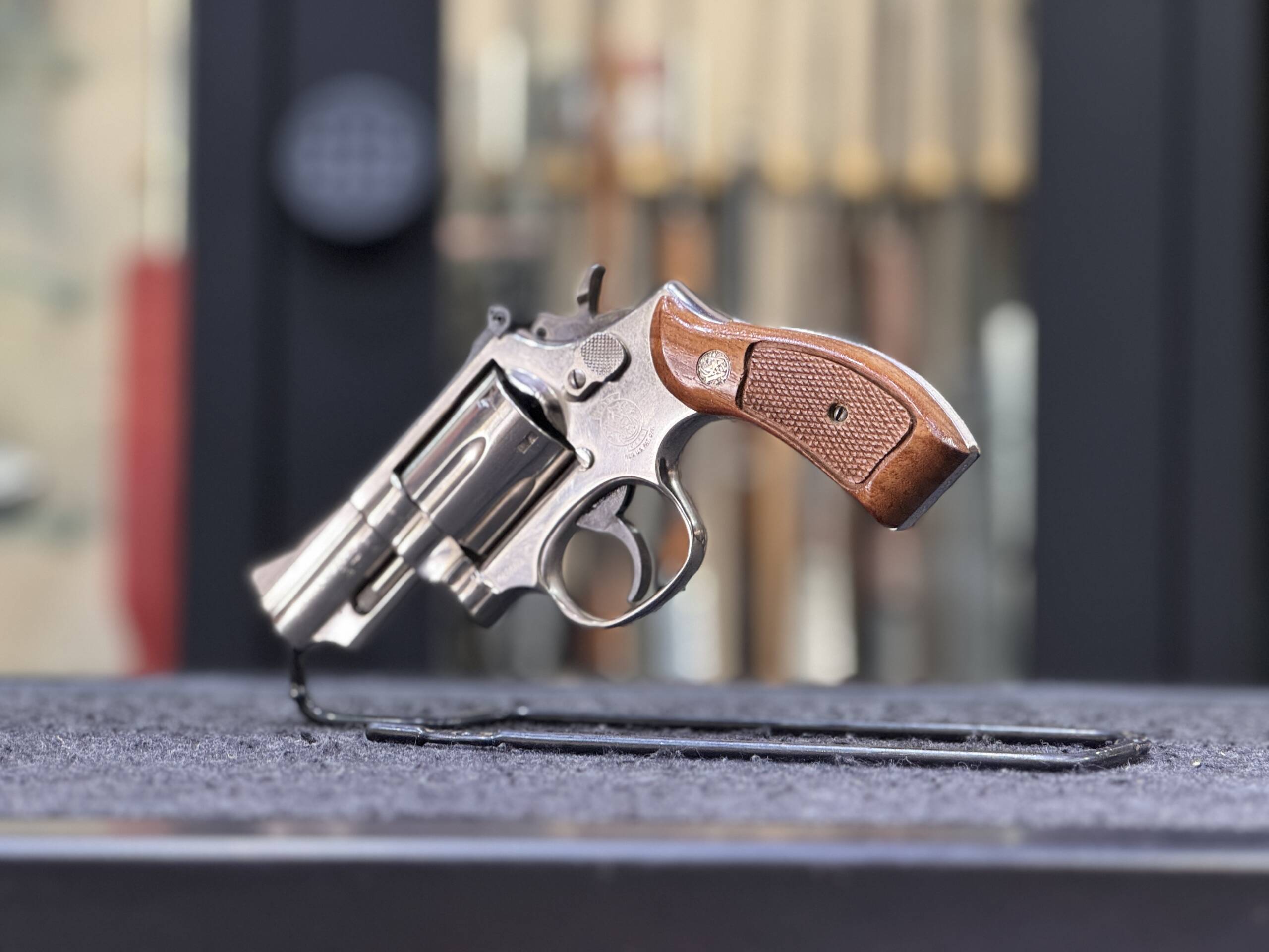 Revolver S&W Smith & Wesson 19 nickel cal 357 magnum