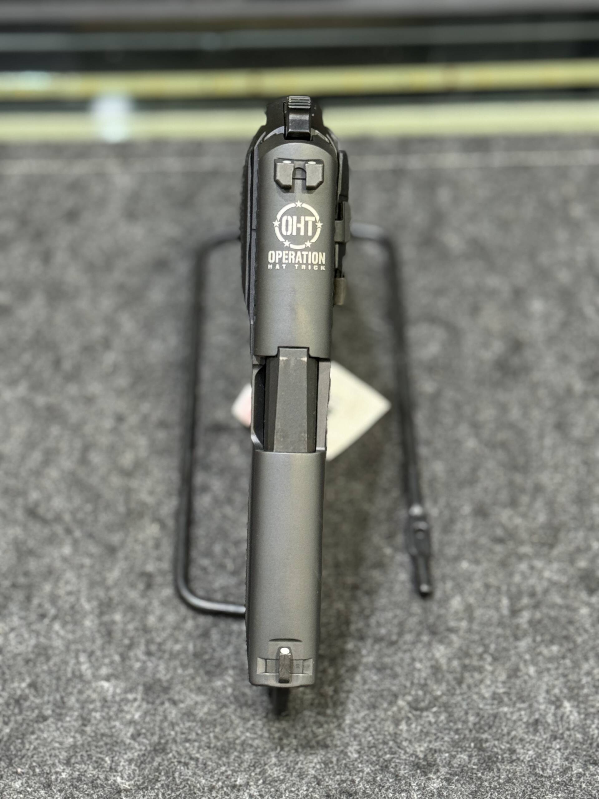 SIG SAUER P226 NAVY SEAL OHT