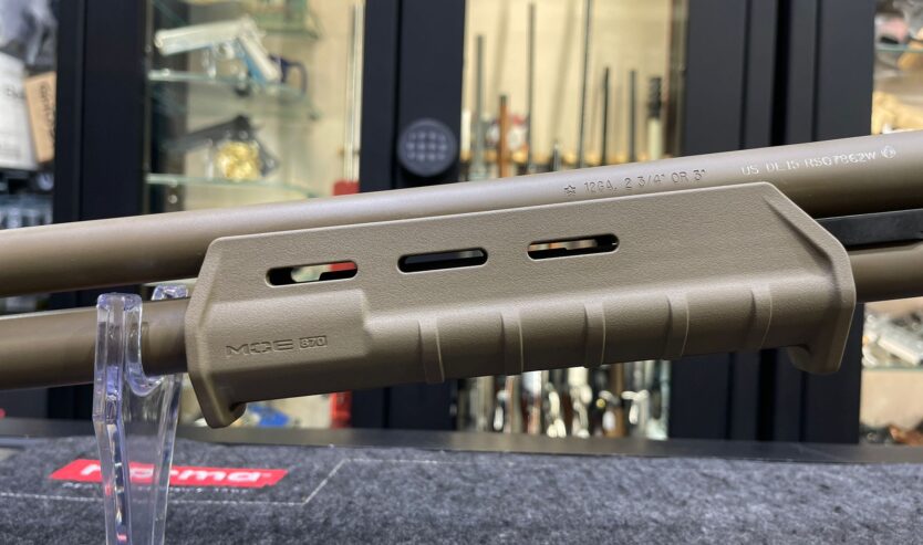 Remington 870 Tactical Magpul