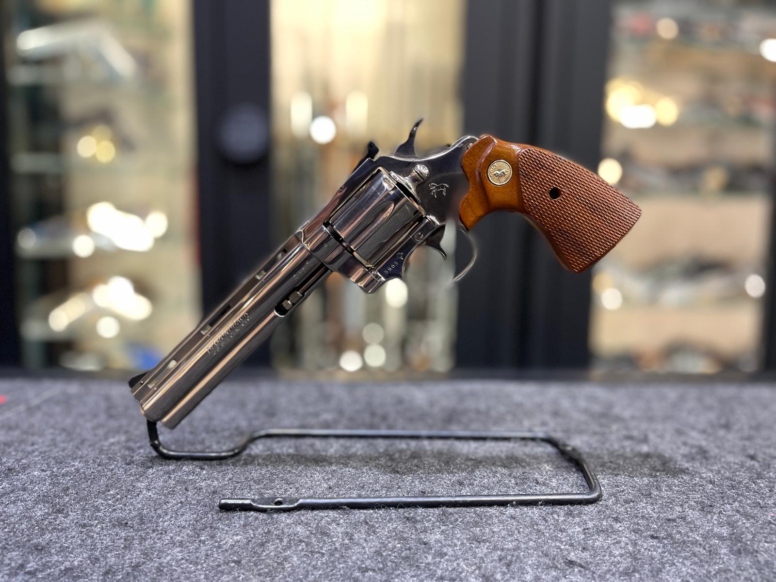 Revolver COLT DiamondBack cal 38 Special
