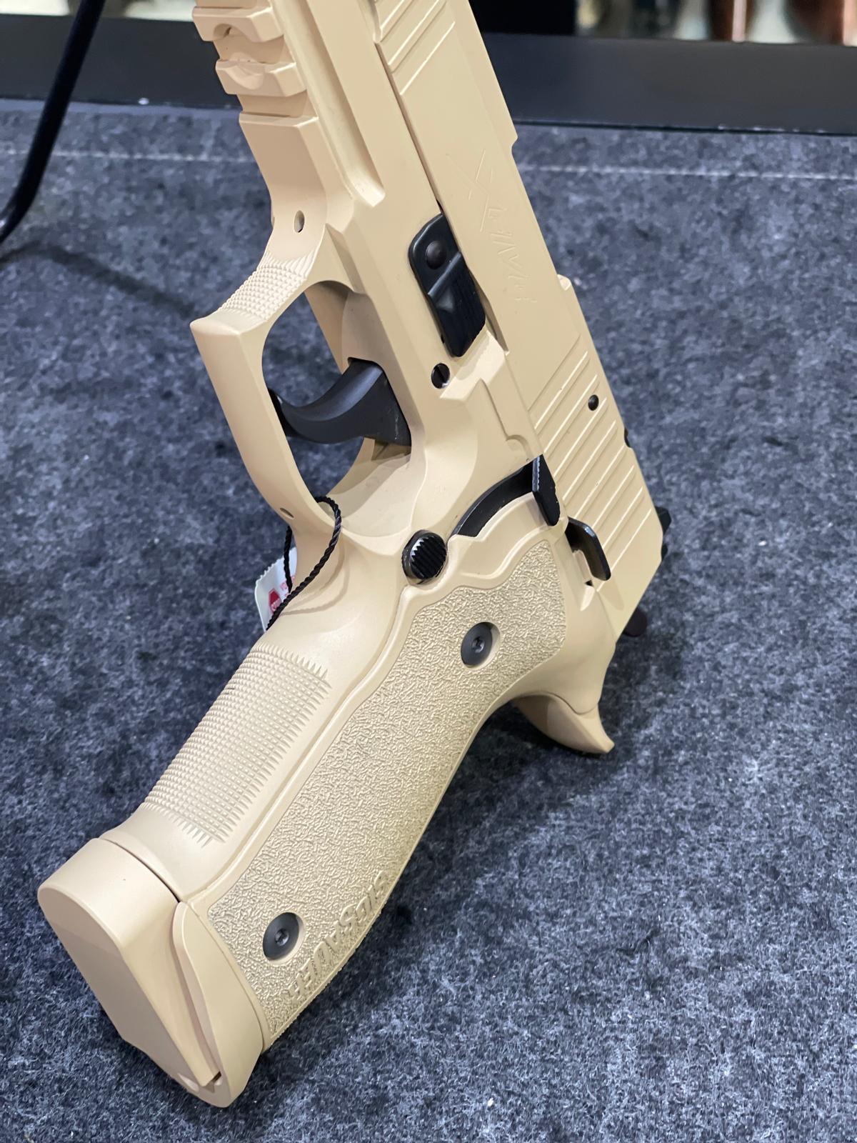 SIG SAUER P226 X-FIVE DS DESERT