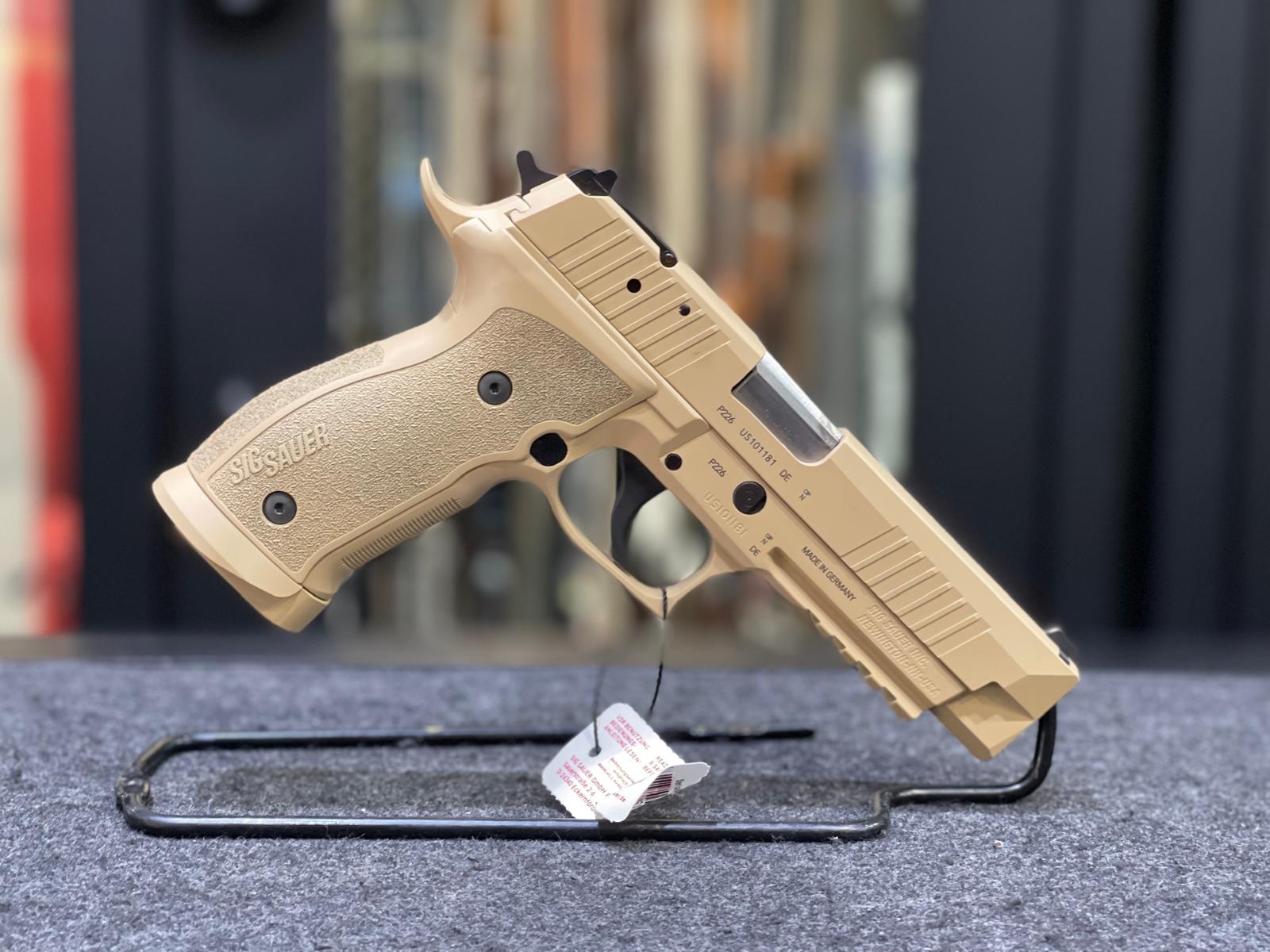 SIG SAUER P226 X-FIVE DS DESERT