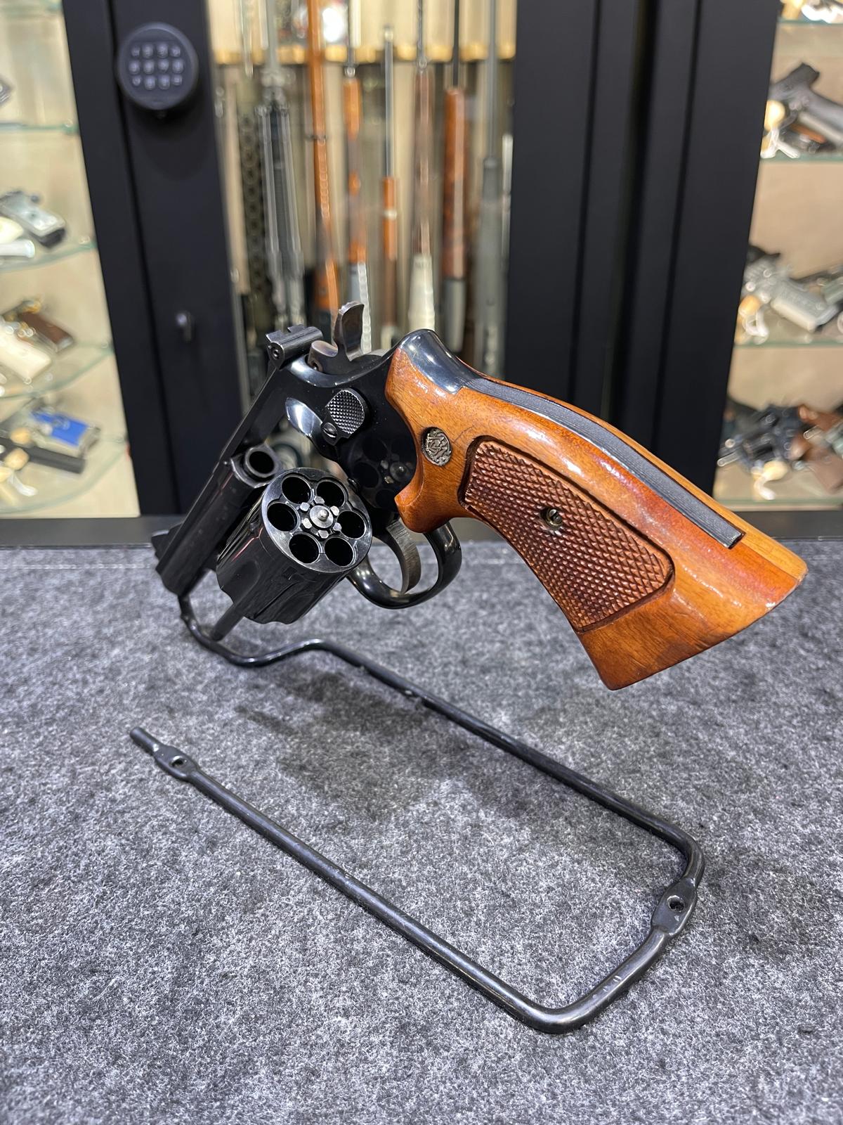 Revolver S&W Smith & Wesson 19-4 cal .357 magnum