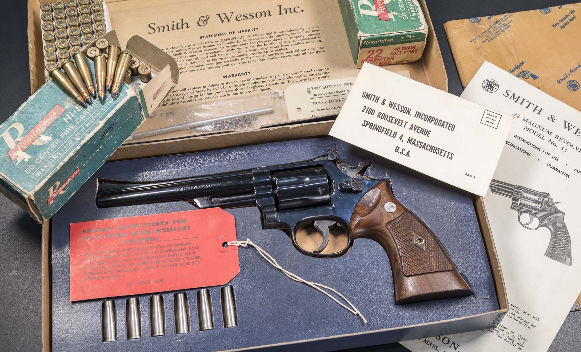 Revolver S&W Smith & Wesson 53 cal 22 Jet