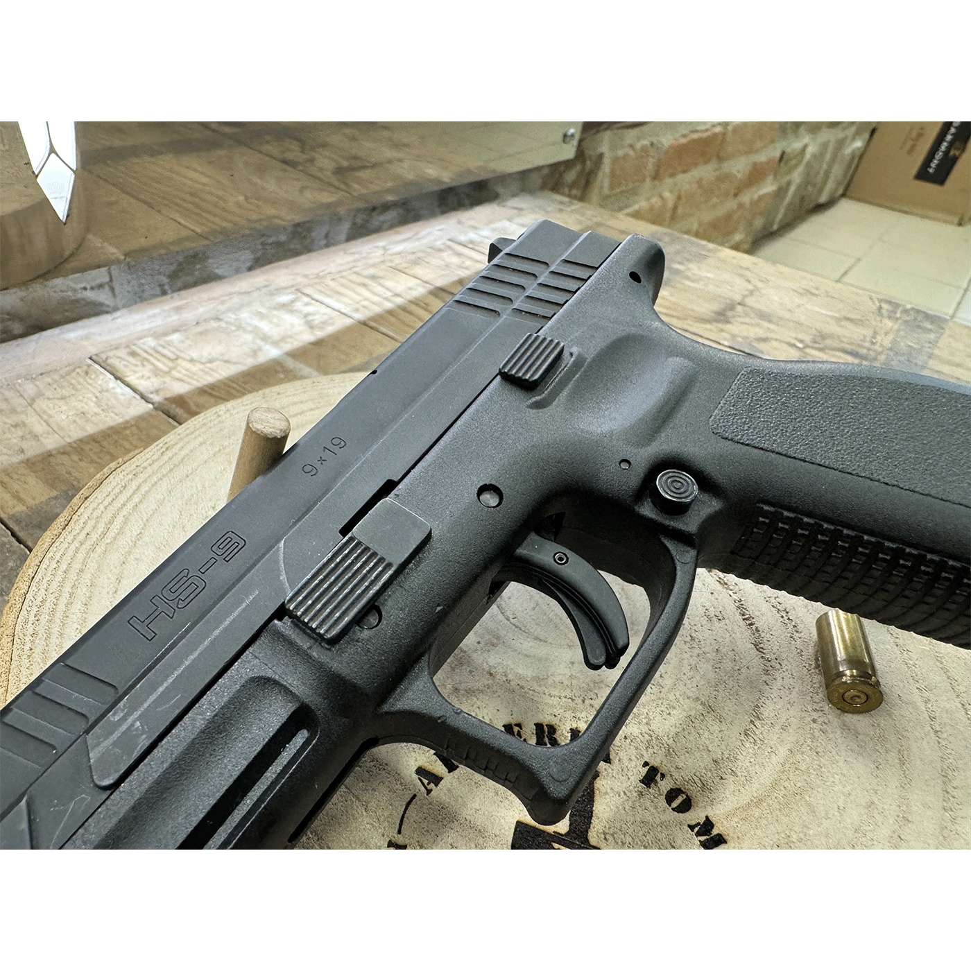 Pistola HS MOD. HS-9 cal. 9×19
