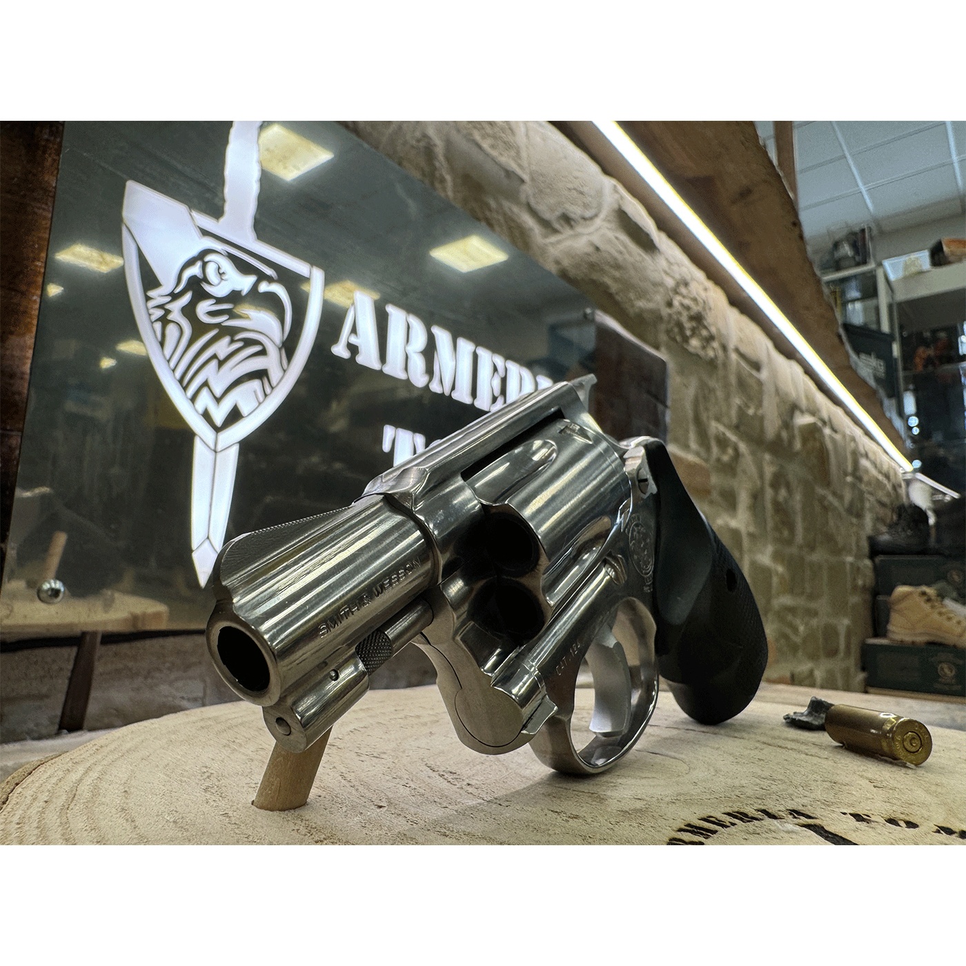 Revolver SMITH & WESSON modello 60-3 INOX cal.38 Special
