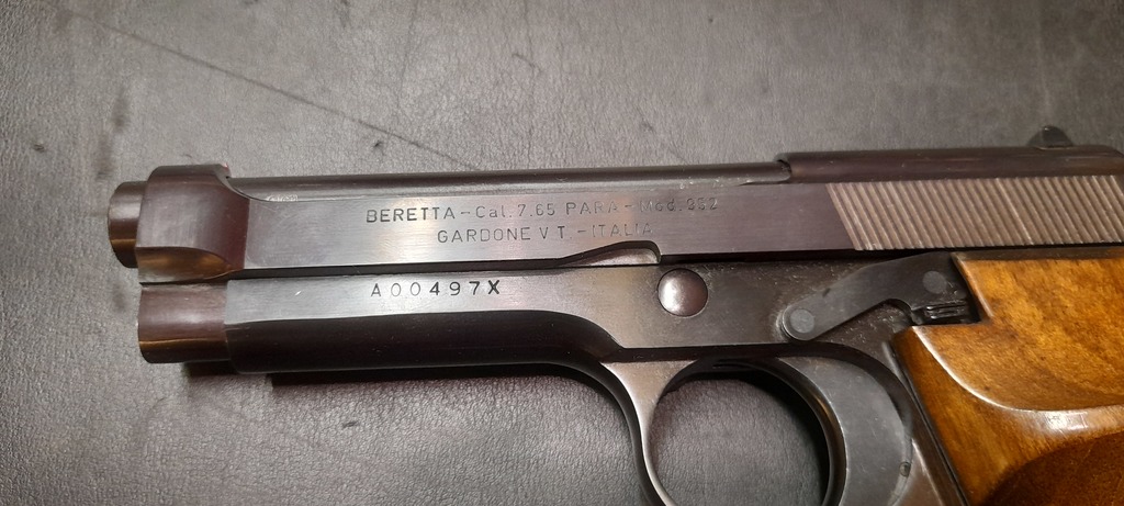 Pistola Beretta cal. 7.65 Parabellum mod. 952