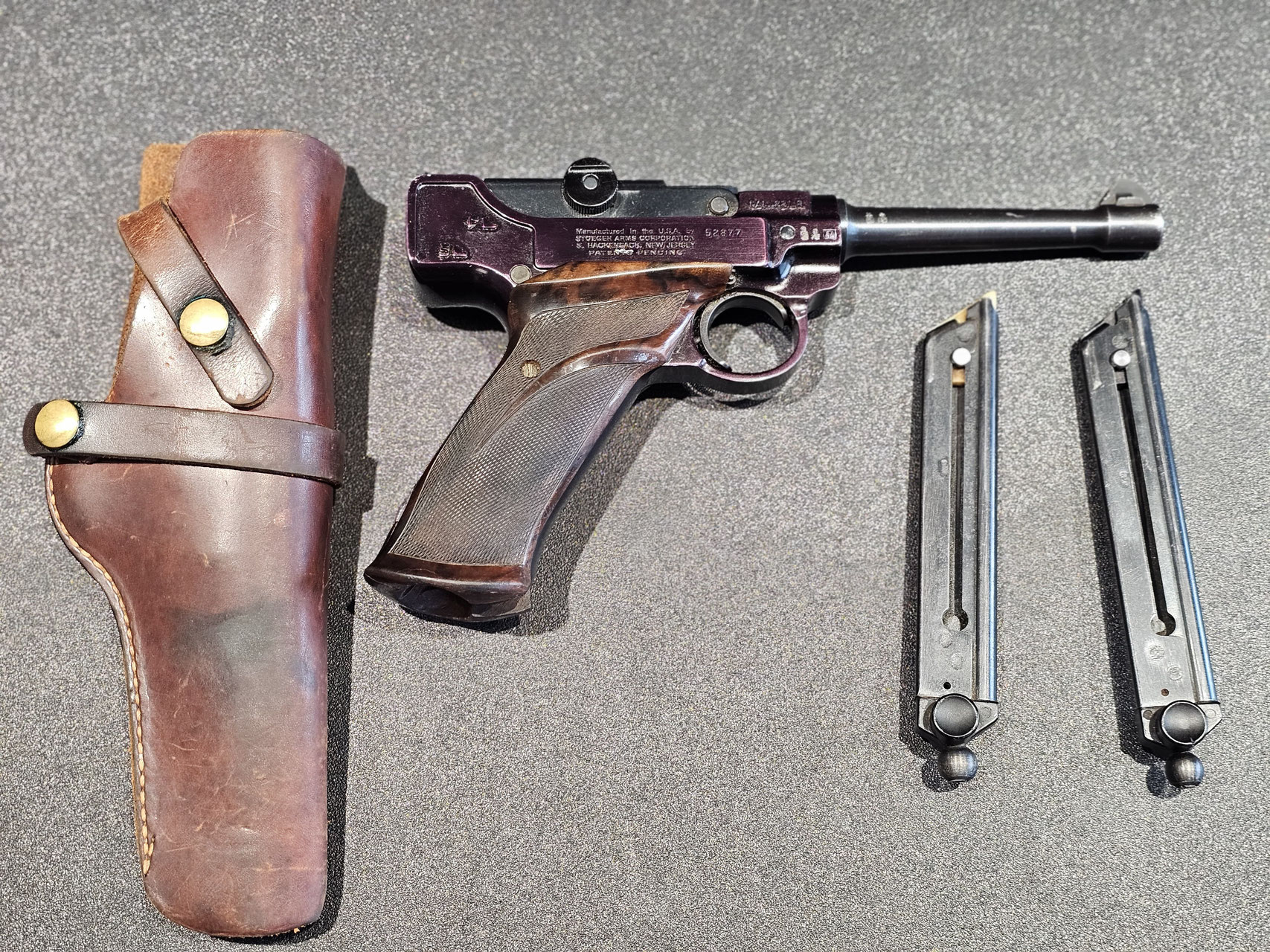 Stoeger modello Luger in calibro 22LR