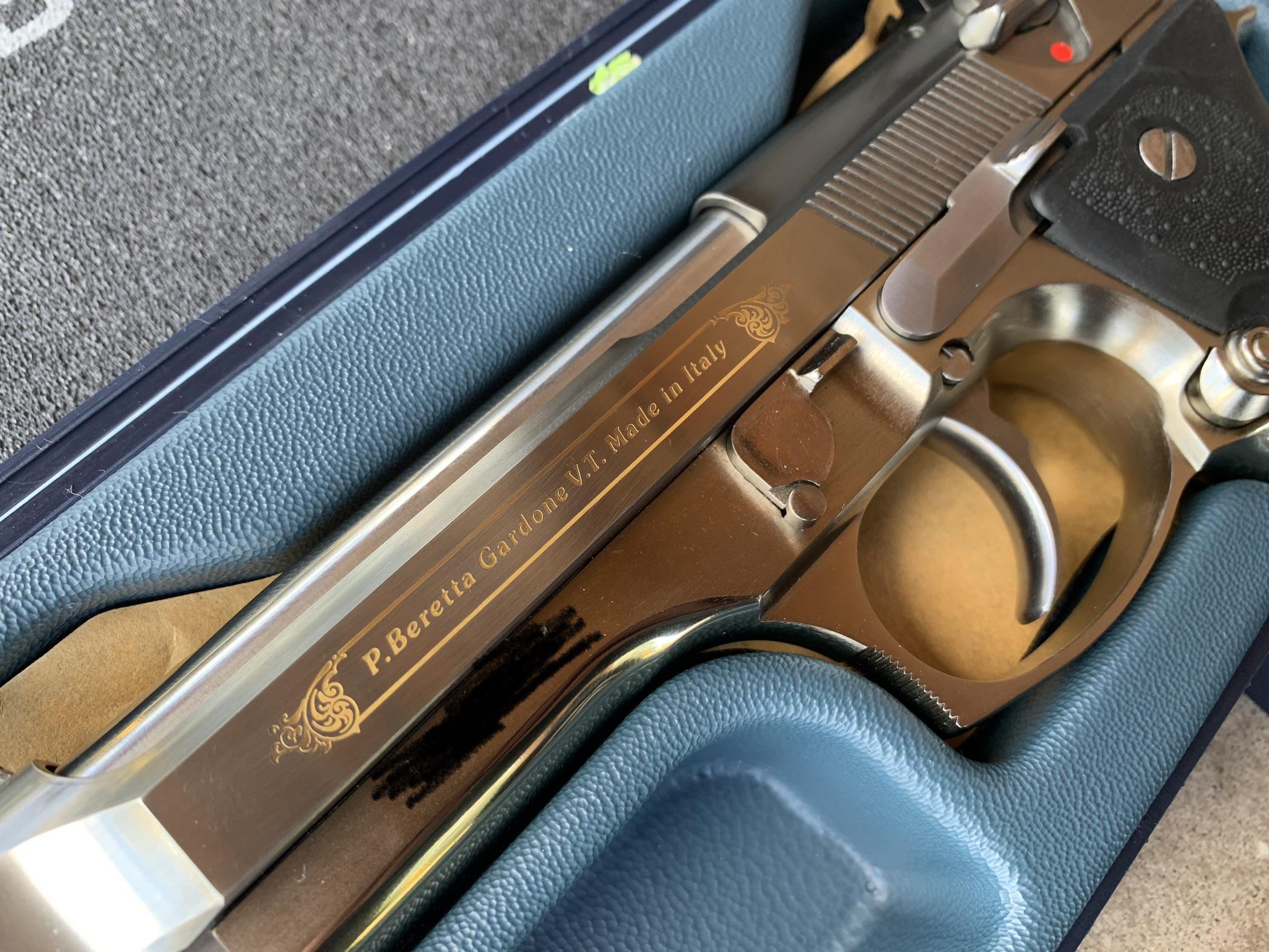 Vendo beretta 98 stainless gold