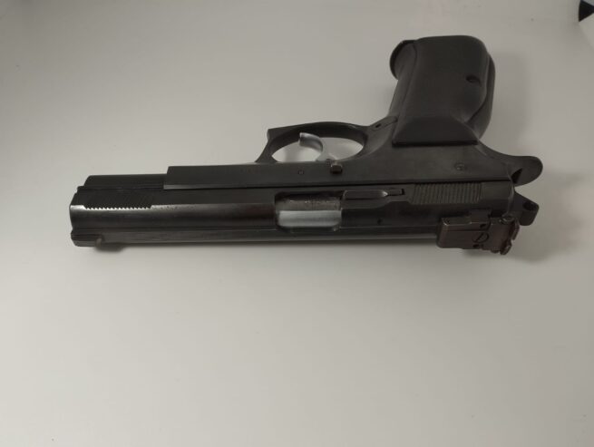 PISTOLA S.A. TANFOGLIO MOD. GT21 CAL.9X21