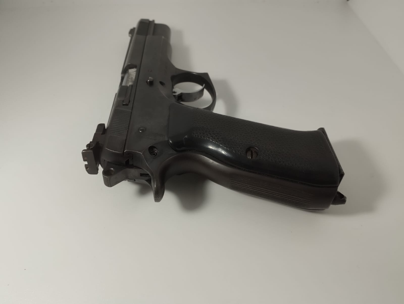 PISTOLA S.A. TANFOGLIO MOD. GT21 CAL.9X21