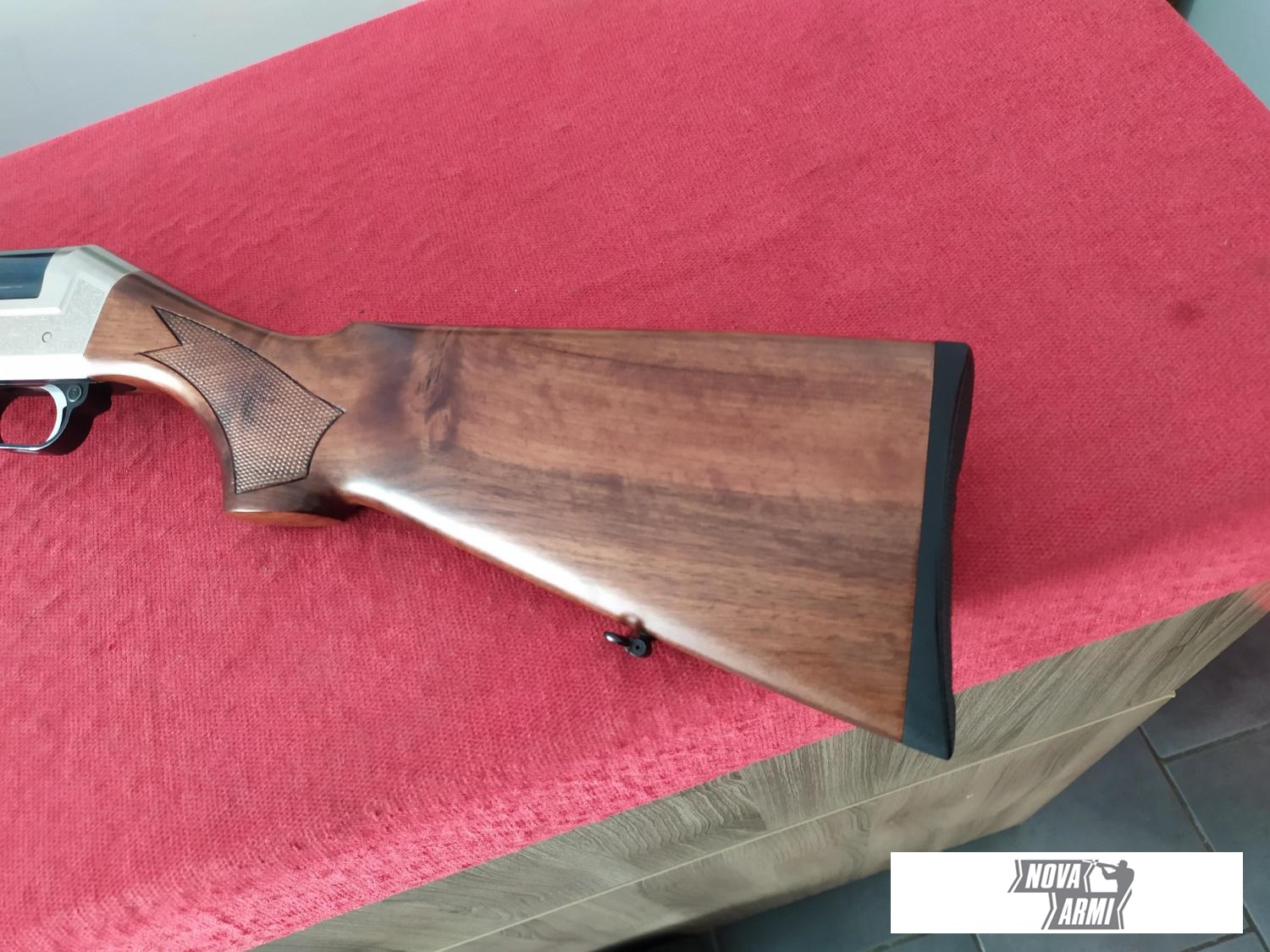 BENELLI RAFFAELLO SL