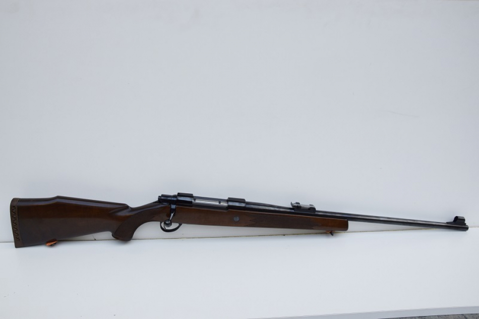 CARABINA SAKO FINNBEAR CAL 270 WIN