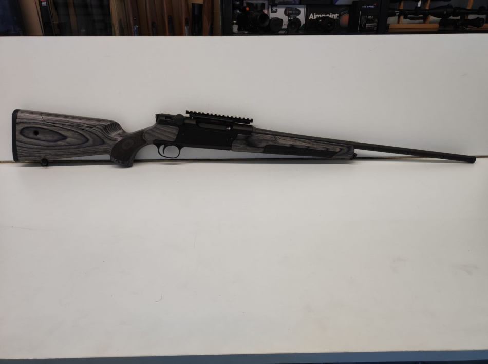 CARABINA STRAIGHT-PULL STRASSER MOD. RS 14 CAL. 7 MM REM MAG
