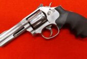Revolver Smith & Wesson 617 Cal.22 LR 10 Colpi