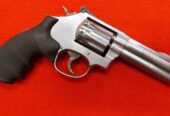 Revolver Smith & Wesson 617 Cal.22 LR 10 Colpi