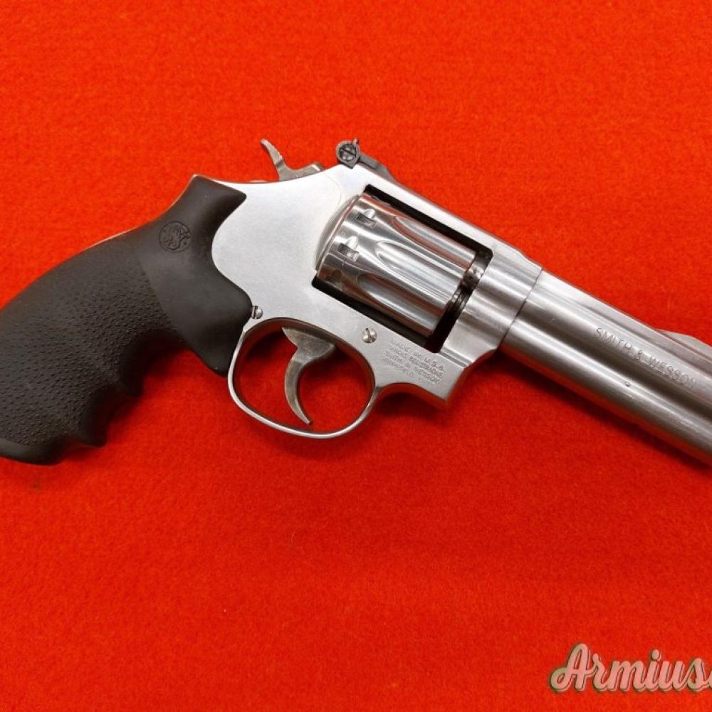 Revolver Smith & Wesson 617 Cal.22 LR 10 Colpi