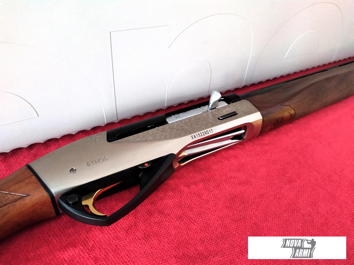 BENELLI ETHOS CAL 28 MAGNUM