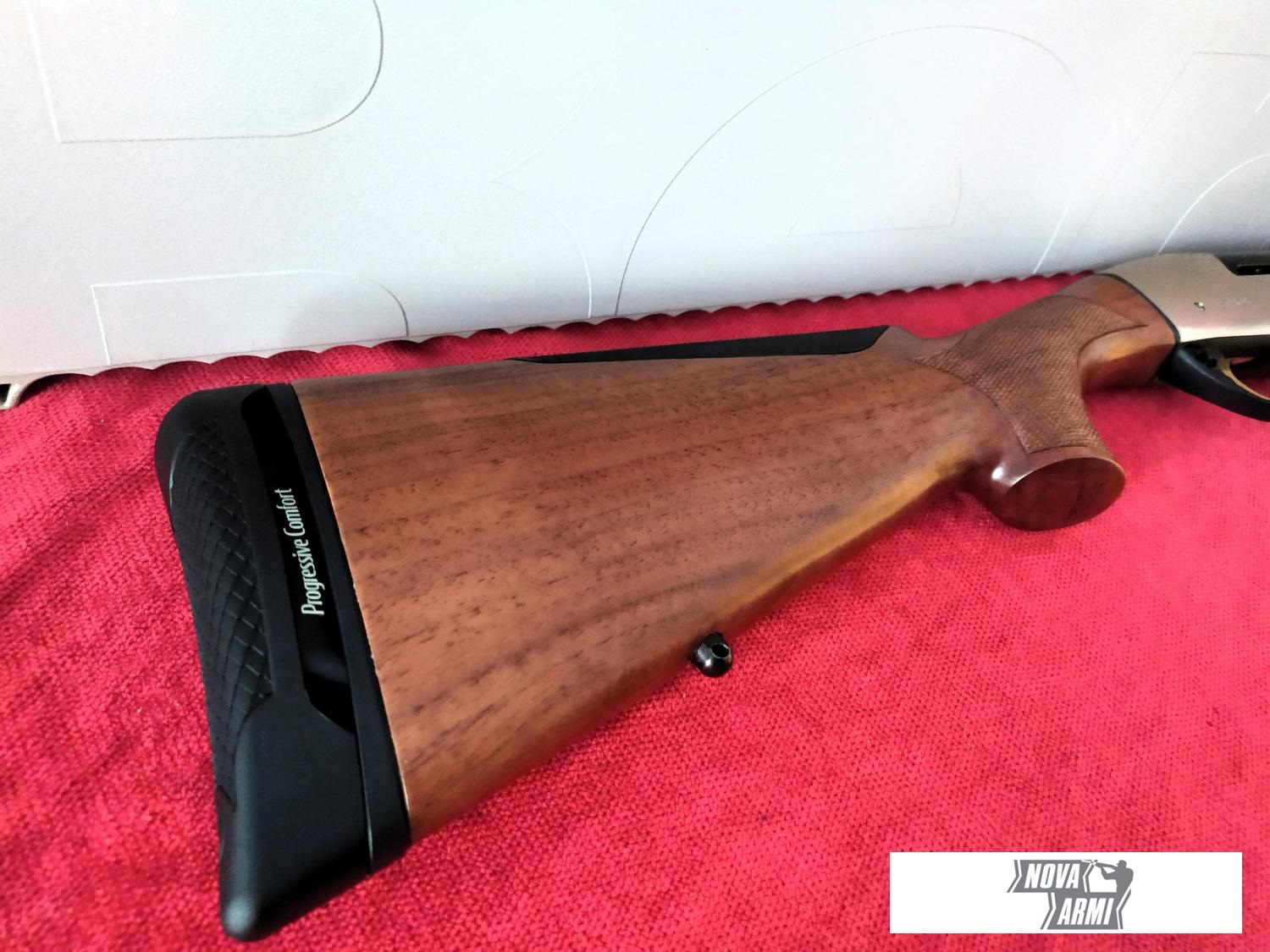 BENELLI ETHOS CAL 28 MAGNUM