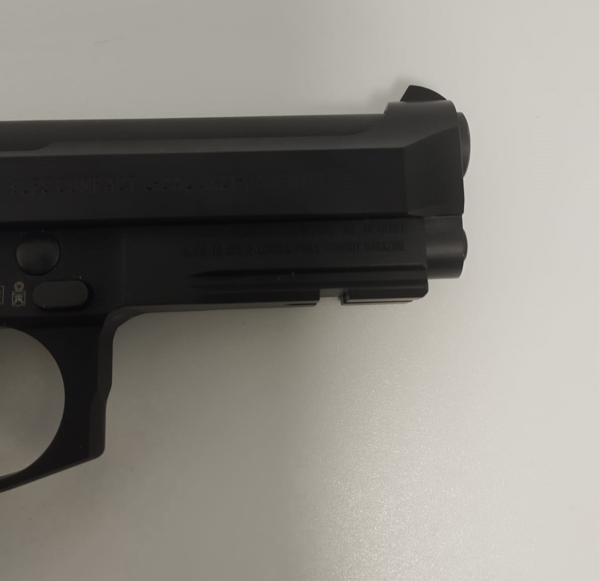 PISTOLA S.A. BERETTA 92 FS COMPACT L- CAL 9X21 +2C. BLACK