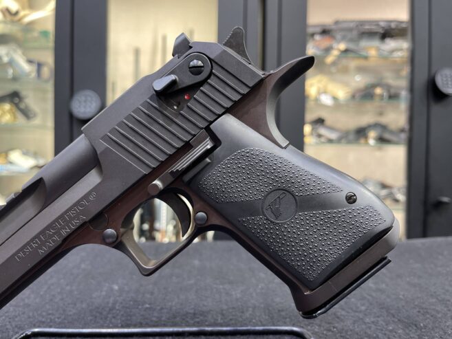MAGNUM RESEARCH DESERT EAGLE 50AE