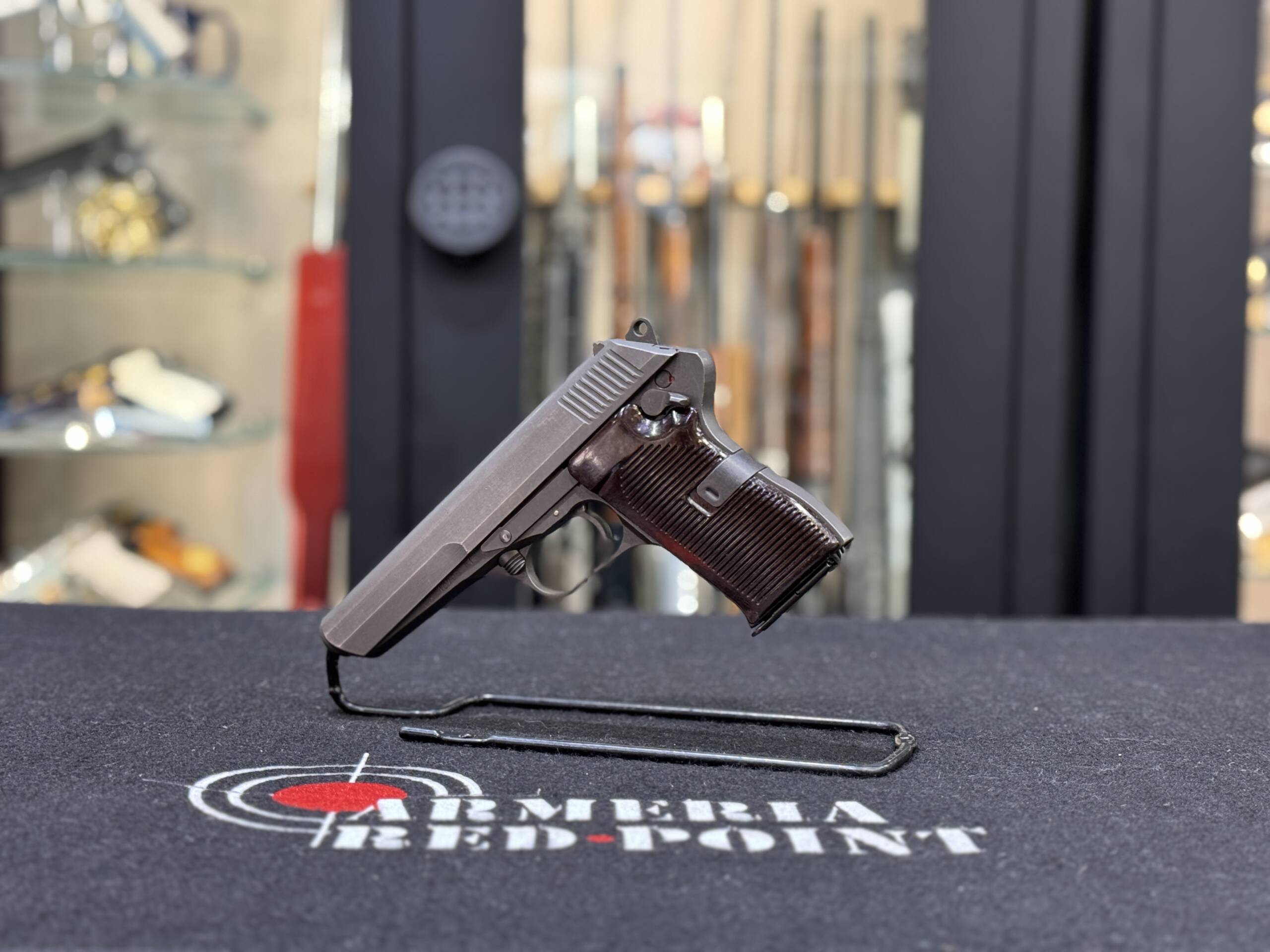 Pistola semiautomatica CZ VZOR 52 cal 7,62 Tokarev