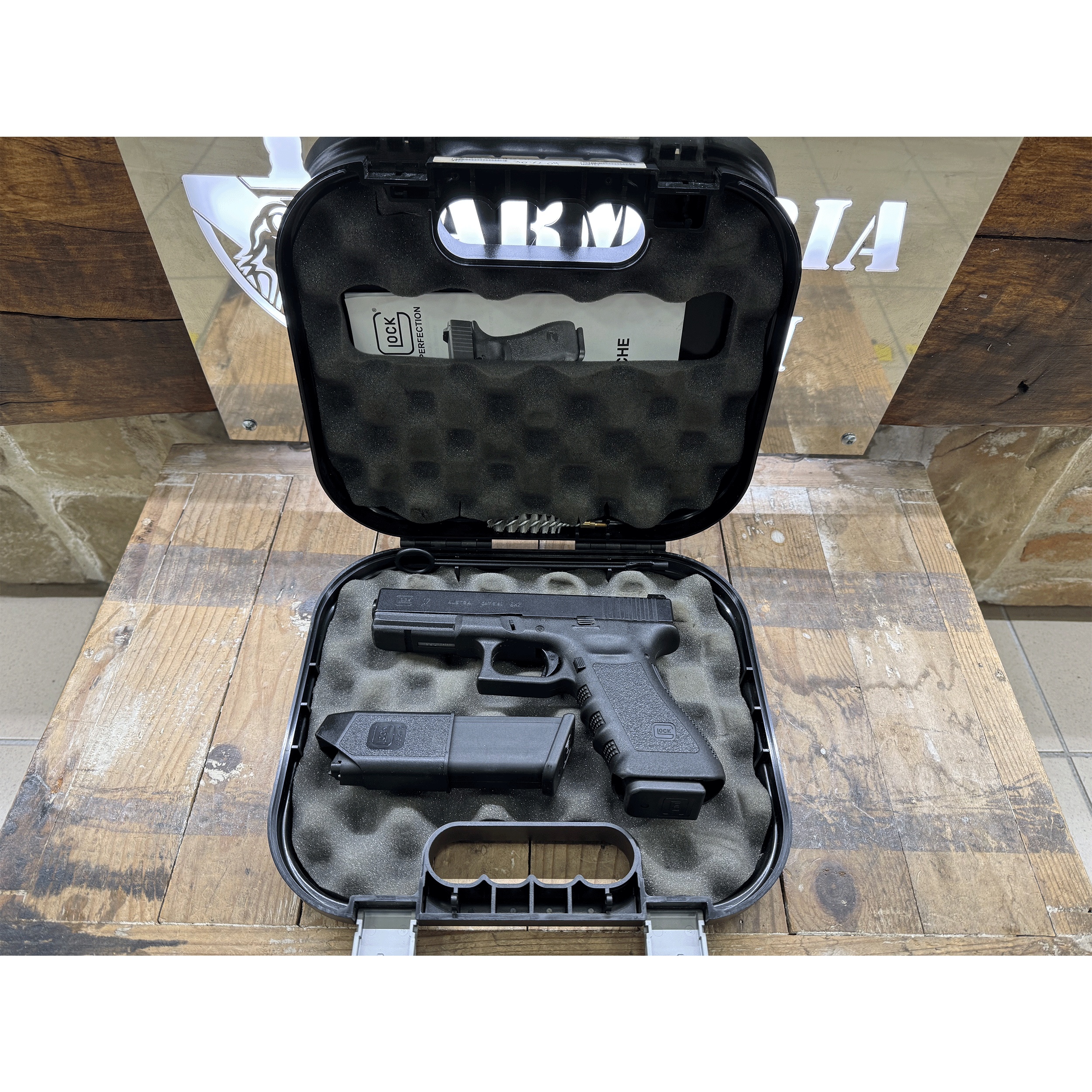 GLOCK MOD. 17 cal. 9×21