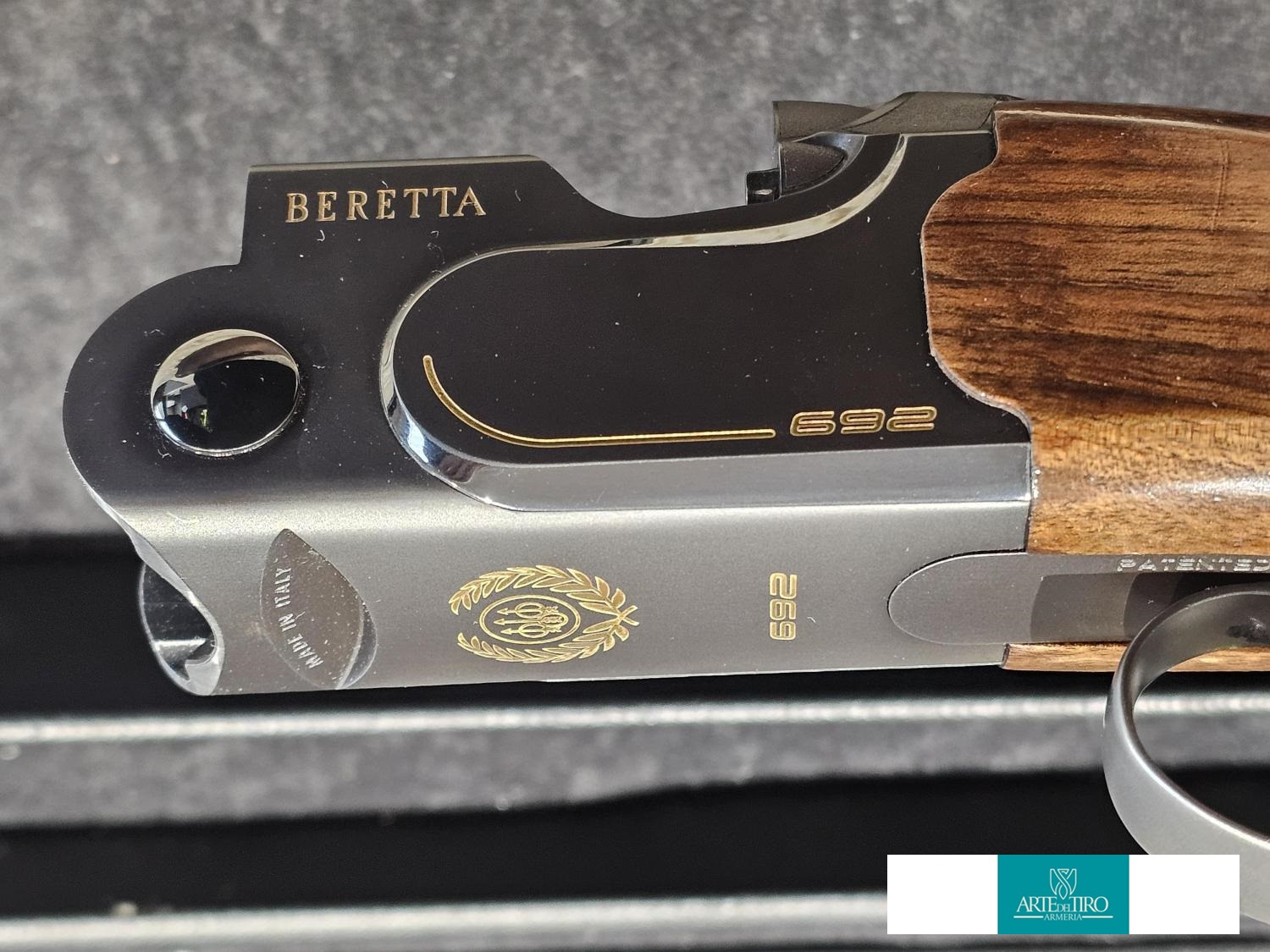 BERETTA 692 BLACK TRAP