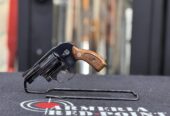 Revolver Smith & Wesson 49-1 cal .38 Special