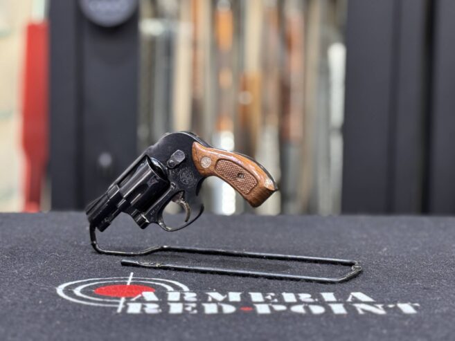 Revolver Smith & Wesson 49-1 cal .38 Special