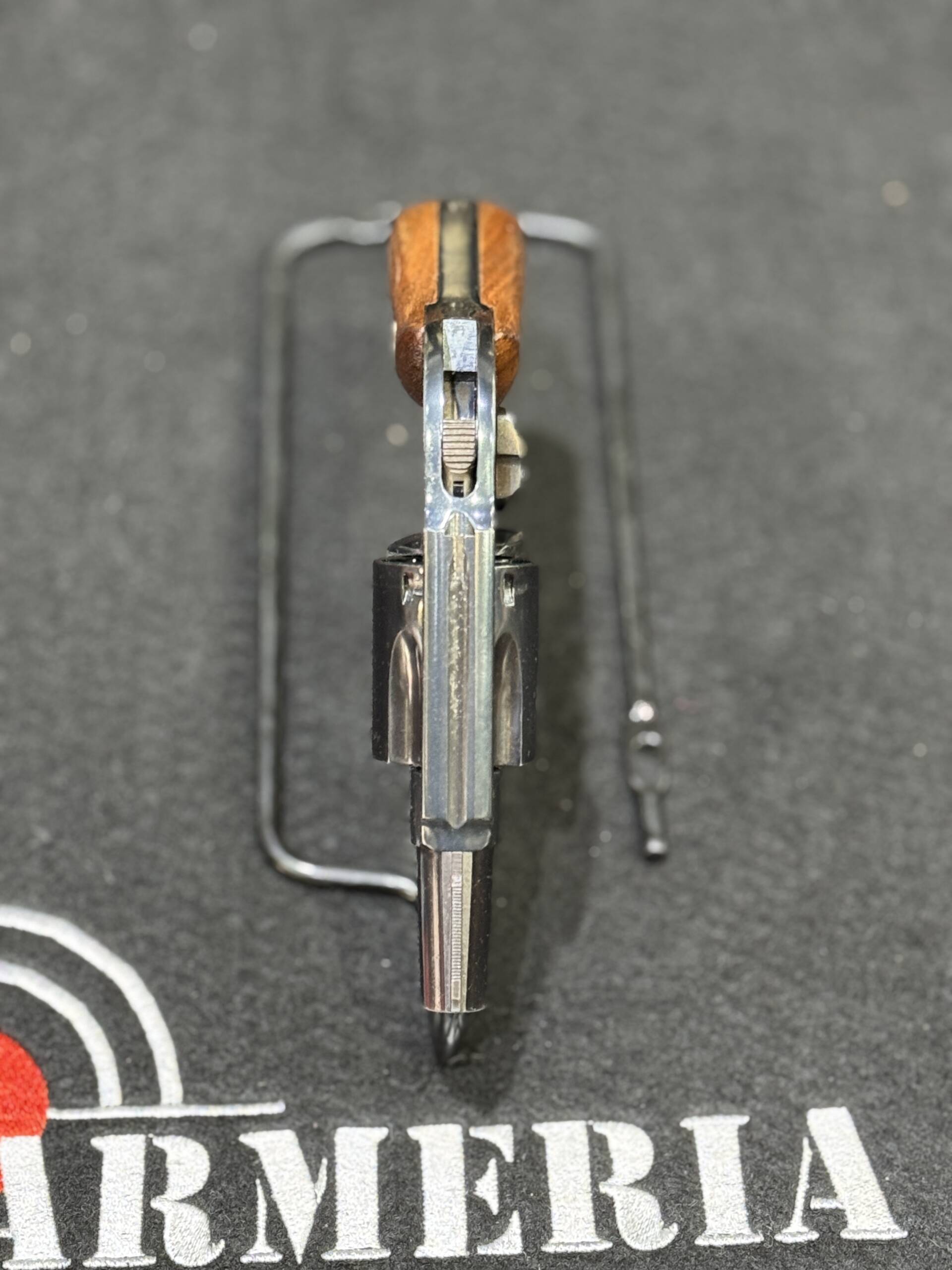 Revolver Smith & Wesson 49-1 cal .38 Special
