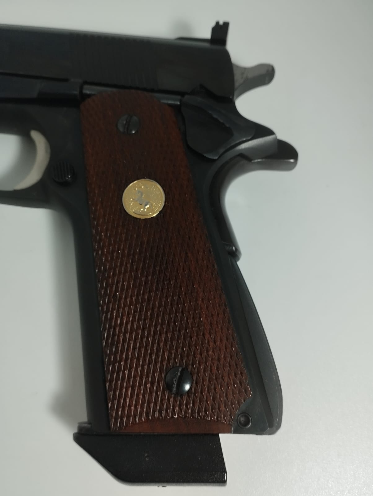 PISTOLA S.A. COLT MOD. ACE CAL. 22 LONG RIFRE