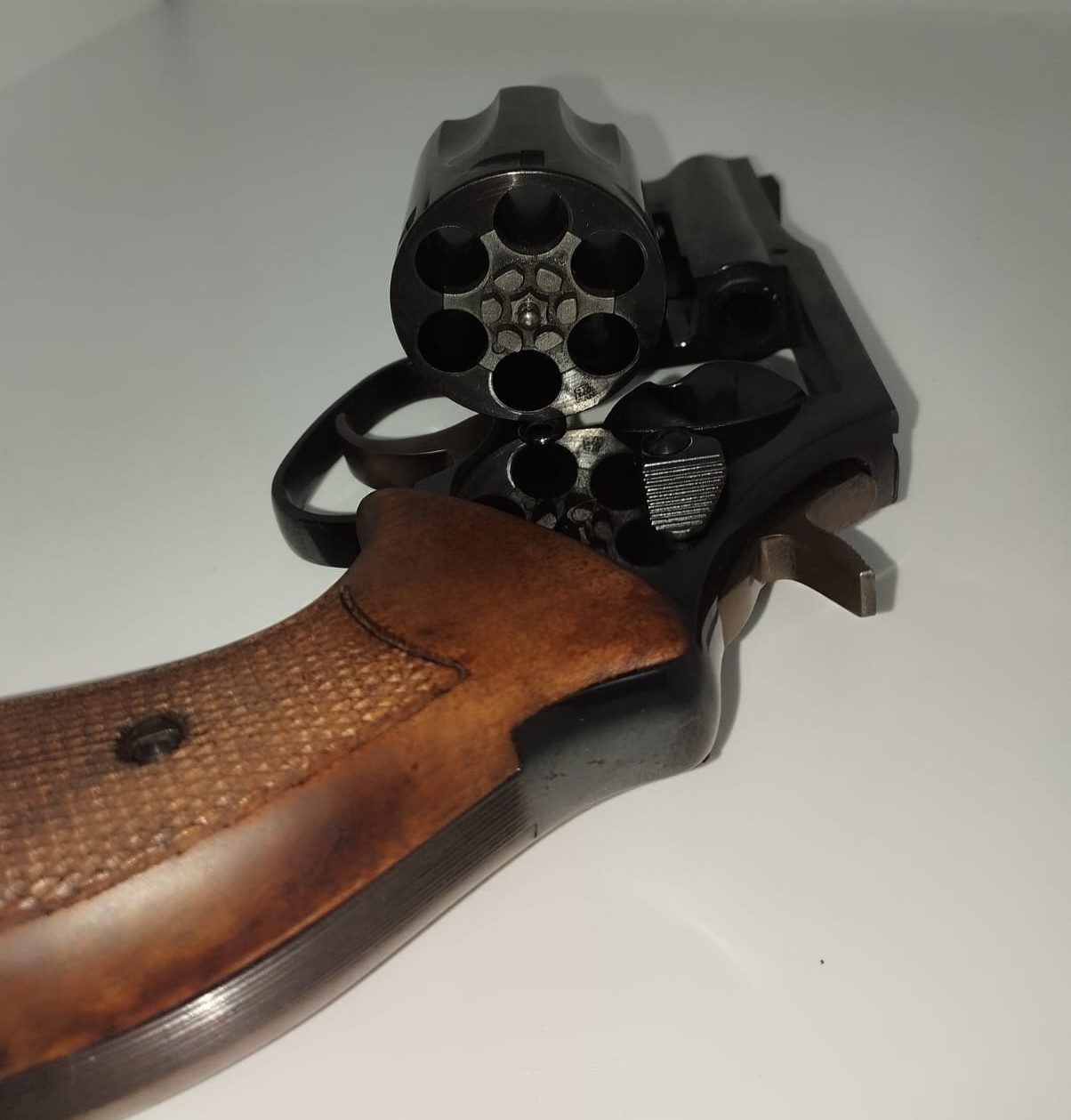 REVOLVER MANURHIN MOD. MR73 CAL.357 MAGNUM 4″