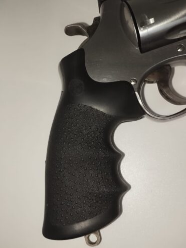 REVOLVER SMITH E WESSON MOD. 629 ES EMERGENCY SURVIVAL TOOL