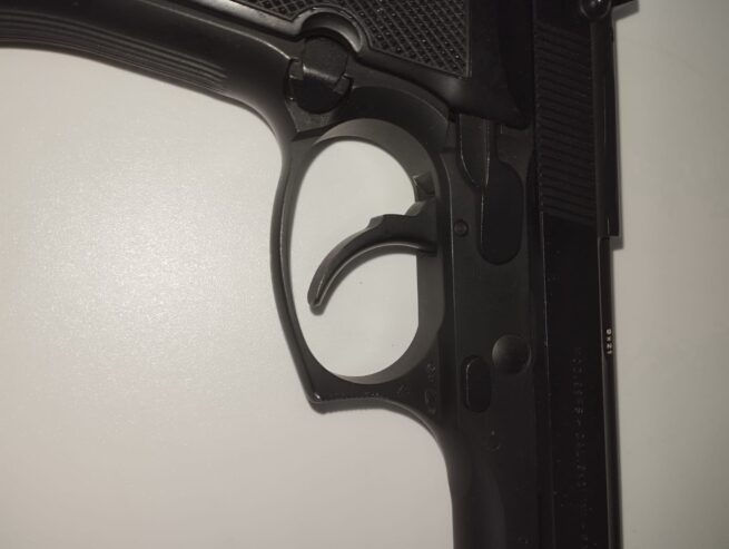 PISTOLA S.A. BERETTA MOD. 98FS CAL.9X21+1C