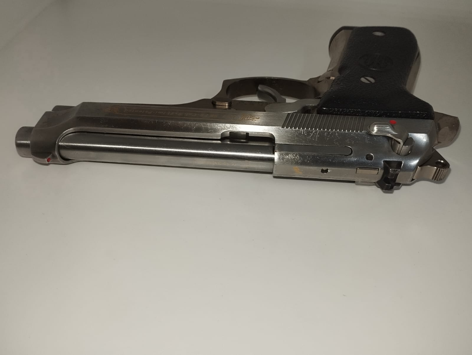 PISTOLA BERETTA MOD.98FS STAINLESS GOLD CAL.9X21+1C.