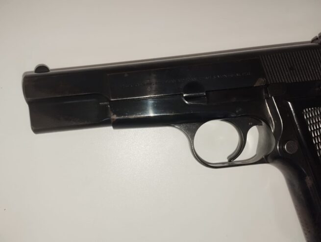 PISTOLA BROWNING MOD. HP35 CAL.9X21+1C.