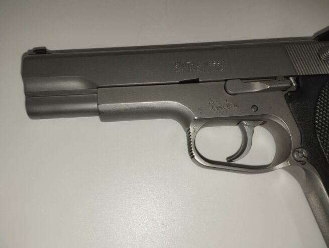PISTOLA S&W MOD.1006 CAL. 10MM